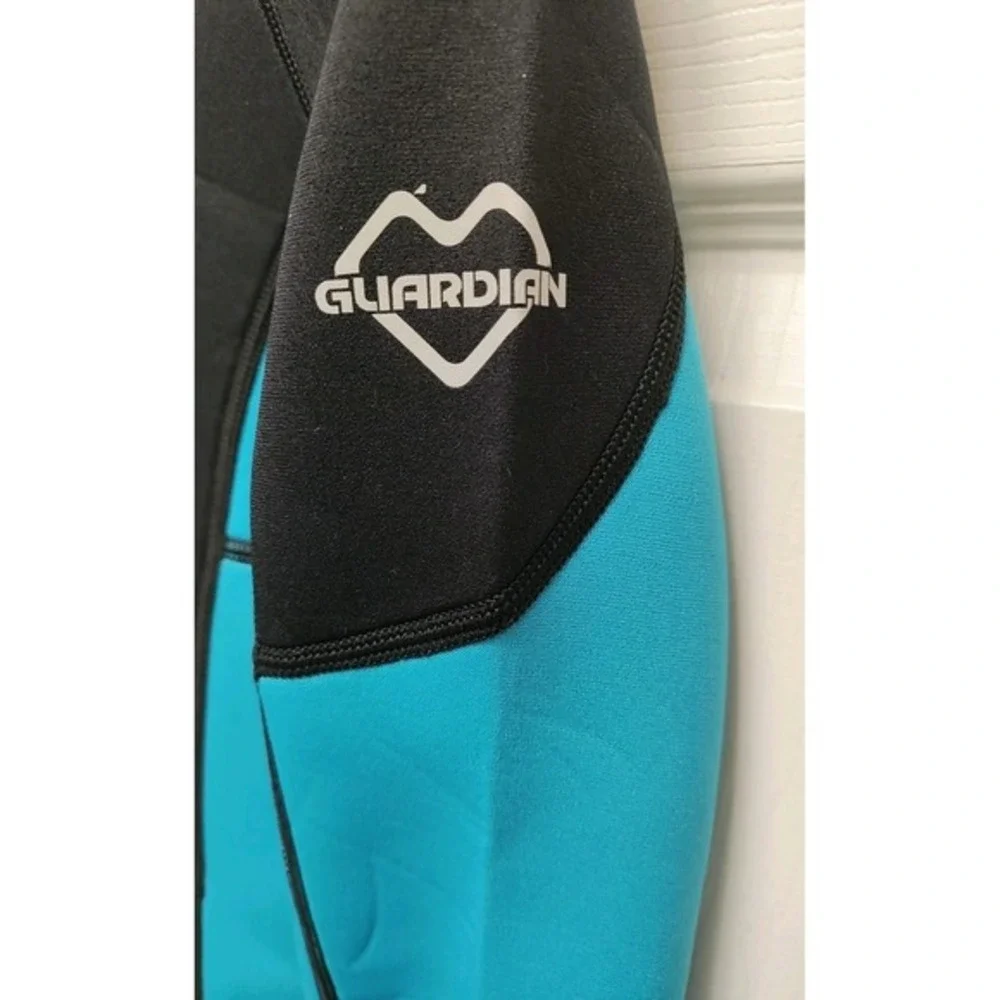 Hevto Guardian Size 12 Neoprene Long‎ Sleeve Wetsuit